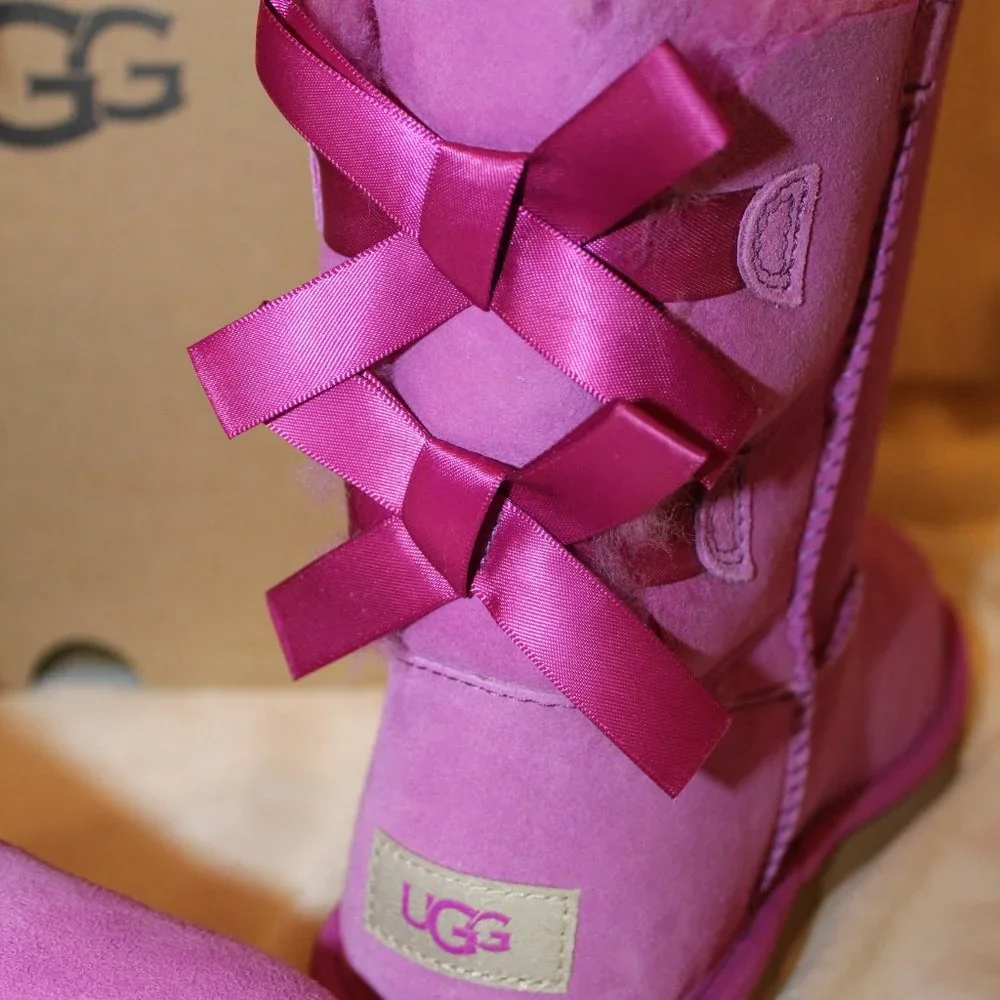 NIB UGG‎ YOUTH 5 6 WOMENS 7 8 BAILEY BOW CLASSIC SHORT SUEDE SHEARLING BOOTS